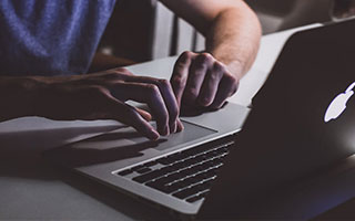 开云下载-IG险胜V5，Viper开启传奇时刻八强赛2:0