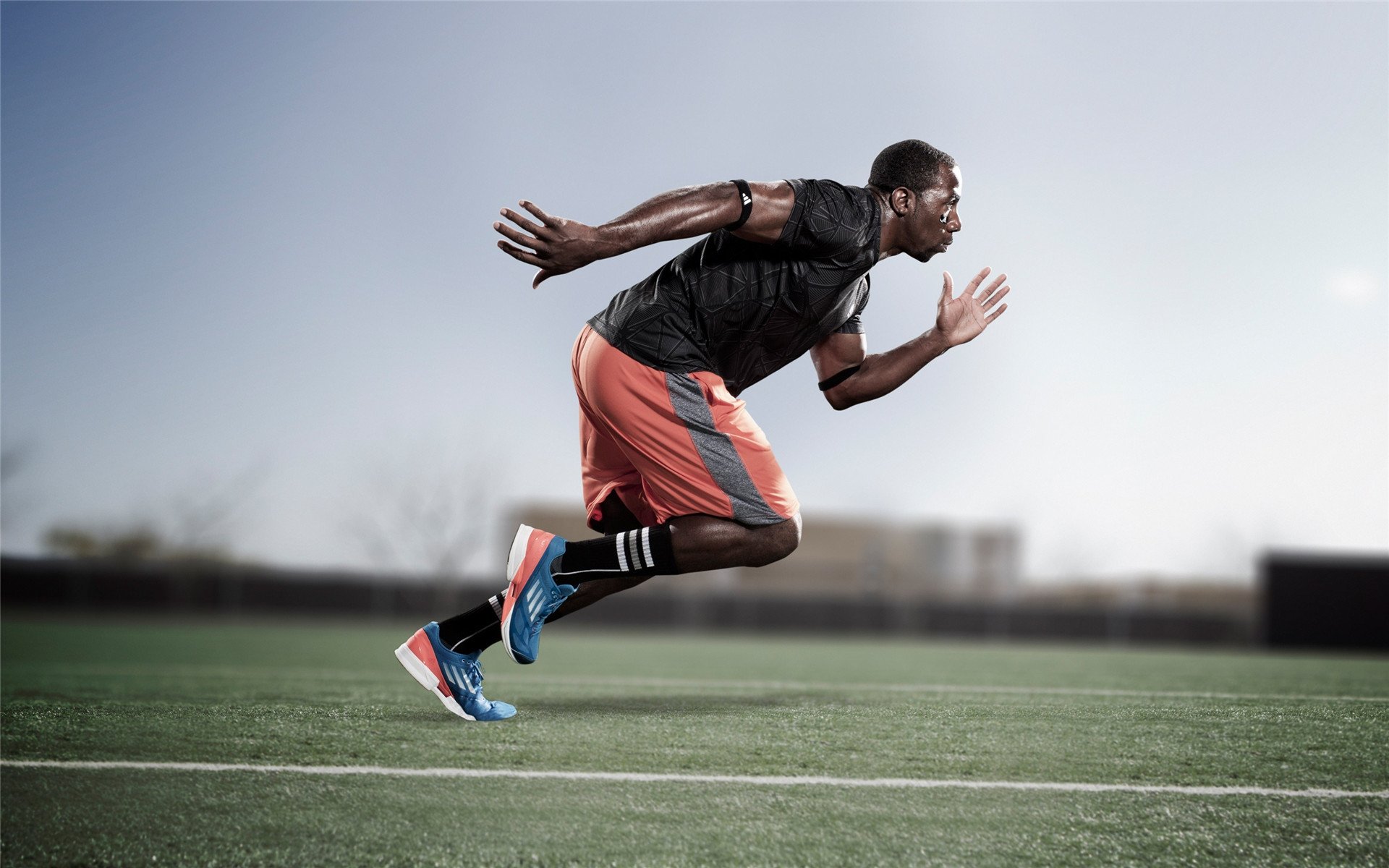 库里利箭穿心锁定胜局,开拓者稳扎稳打葬送火箭—风暴与暗涌下的季后赛终章